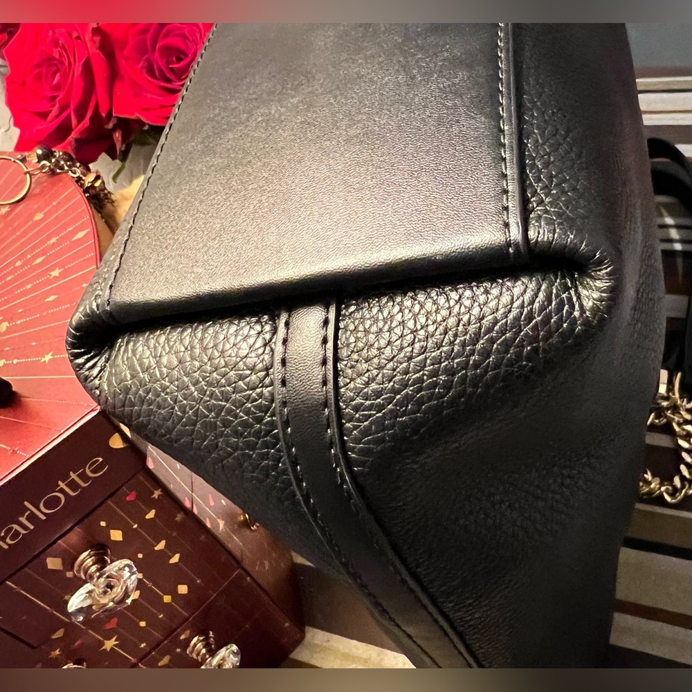 Michael Kors Black Leather Tote Bag - Picture 13 of 16